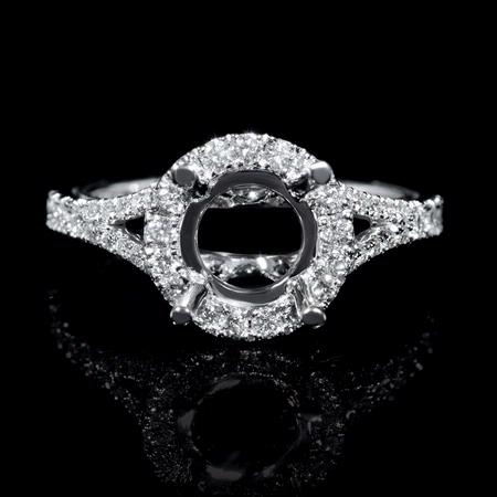 Diamond 18k White Gold Halo Engagement Ring Setting 