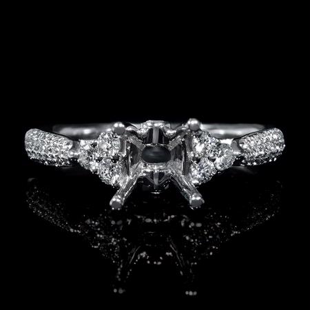 Diamond 18k White Gold Engagement Ring Setting 